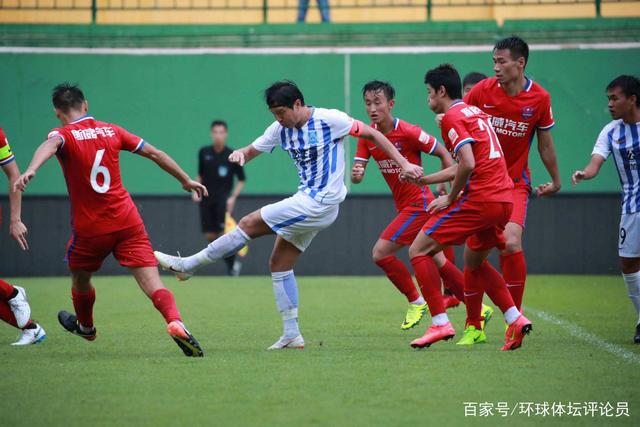 泽连斯基坚决拒绝撤军，称停火是最大让步